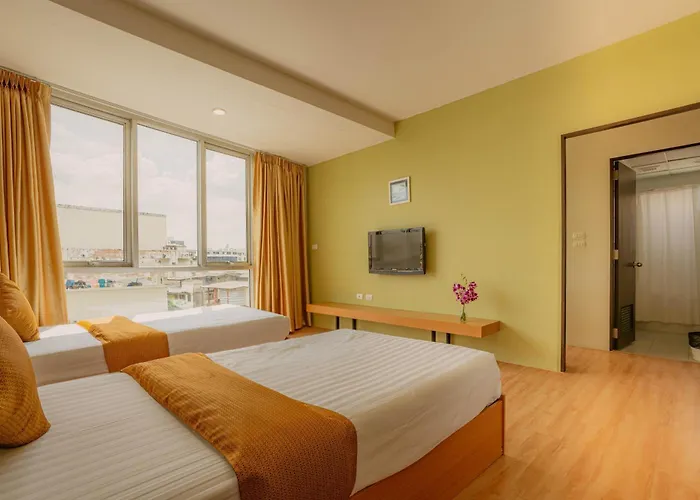 Hotel Peace Land Khaosan 3*