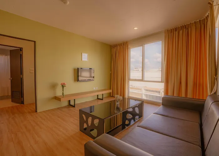 Peace Land Khaosan 3*