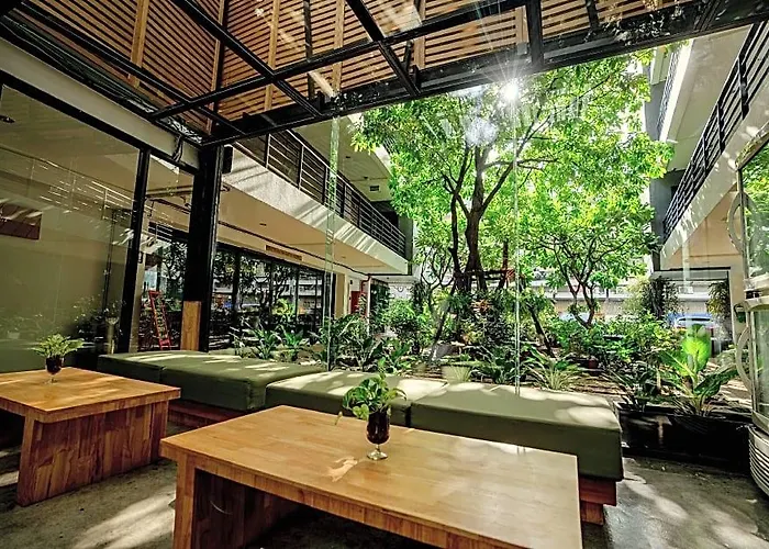 Peace Land Khaosan Hotel 3*
