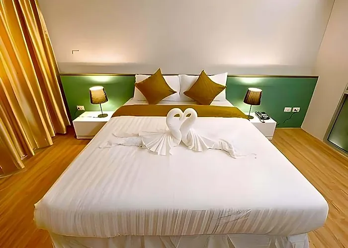 Peace Land Khaosan 3*