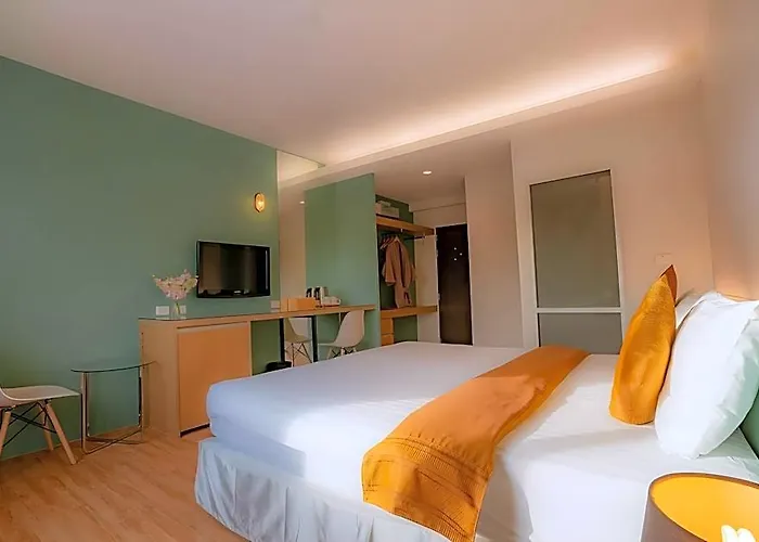 Peace Land Khaosan Hotel