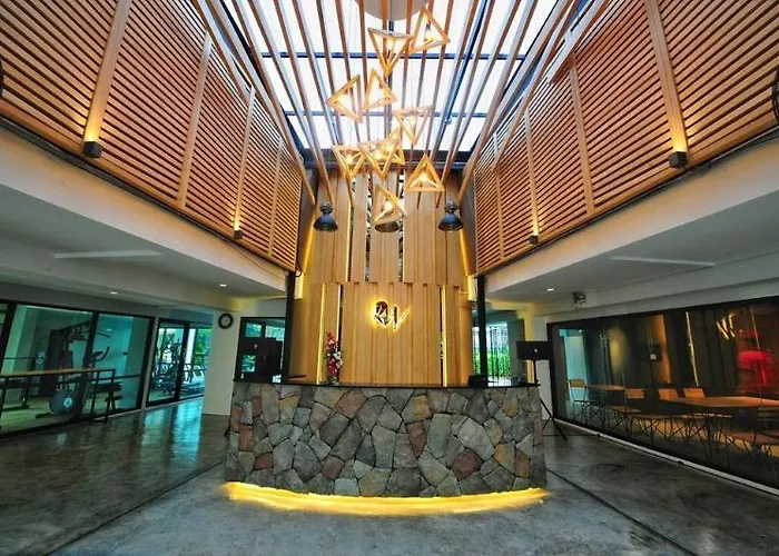 Peace Land Khaosan Hotel 3*